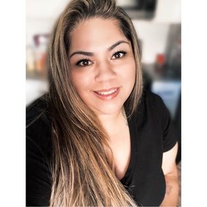 Meet your Posher, Anita